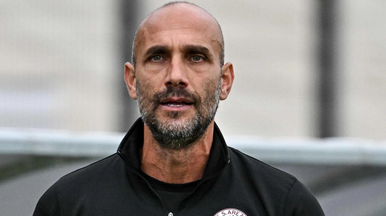 In alto, Righetti. Qui sopra, Troise In alto, Righetti. Qui sopra, Troise