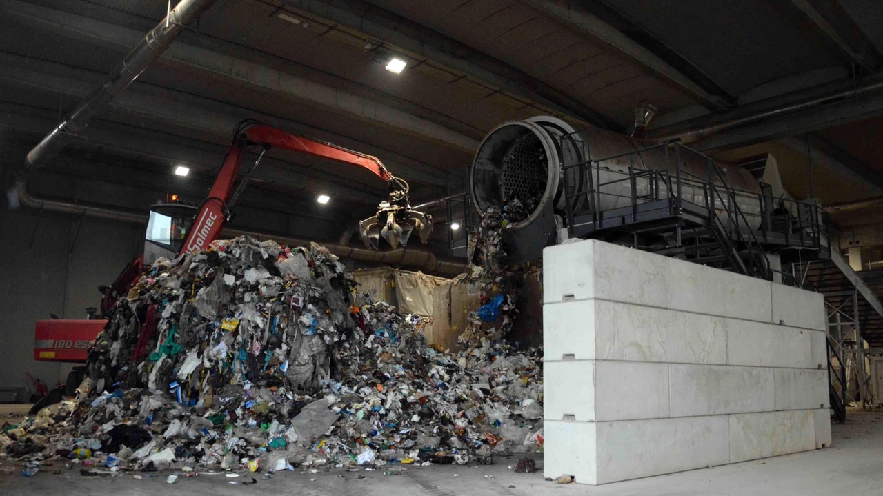 La discarica di Belladanza torna al centro del dibattito politico La discarica di Belladanza torna al centro del dibattito politico