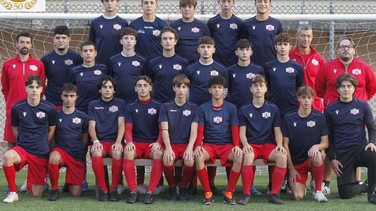 Gli Under 18 dell’Isolotto che hanno vinto il campionato con tre turni di anticipo Gli Under 18 dell’Isolotto che hanno vinto il campionato con tre turni di anticipo