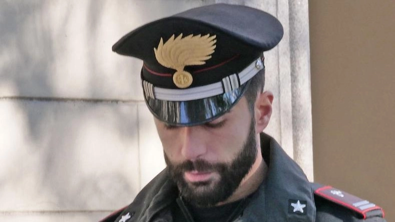Intervenuti i carabinieri di Campi Intervenuti i carabinieri di Campi