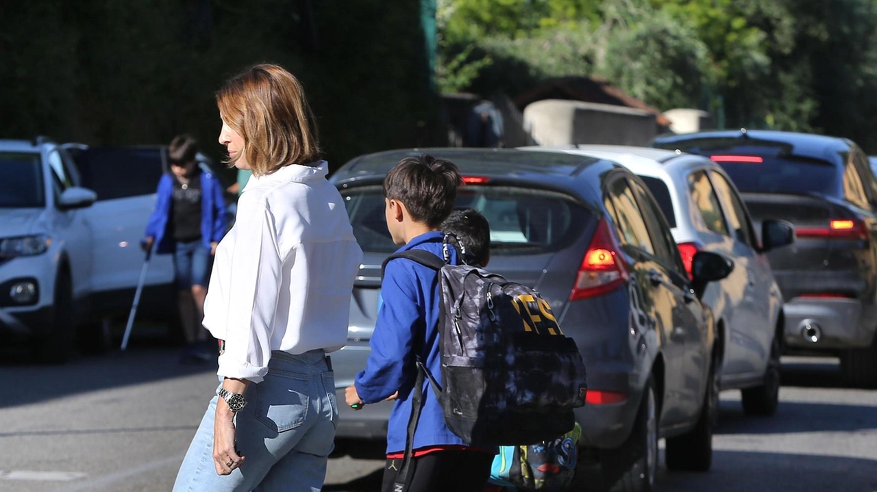 I pendolari del Mugello così come i residenti della valle del Mugnone, intrappolati nel traffico, continuano a protestare I pendolari del Mugello così come i residenti della valle del Mugnone, intrappolati nel traffico, continuano a protestare