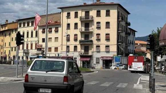 I nuovi impianti semaforici installati nei giorni scorsi all’incrocio tra Piazza San Francesco e via Bozzi