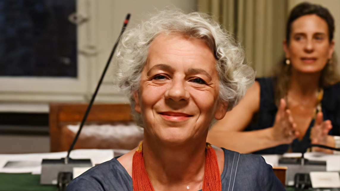 L'amministrazione di Lucca è criticata per il degrado e la mancanza di sicurezza negli spazi pubblici. L'associazione Lucca è un Grande Noi chiede interventi immediati e concreti per garantire decoro e tranquillità alla cittadinanza. L'amministrazione di Lucca è criticata per il degrado e la mancanza di sicurezza negli spazi pubblici. L'associazione Lucca è un Grande Noi chiede interventi immediati e concreti per garantire decoro e tranquillità alla cittadinanza.