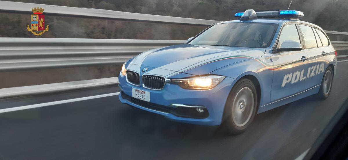 Scontro con un’auto, grave motociclista 41enne Scontro con un’auto, grave motociclista 41enne