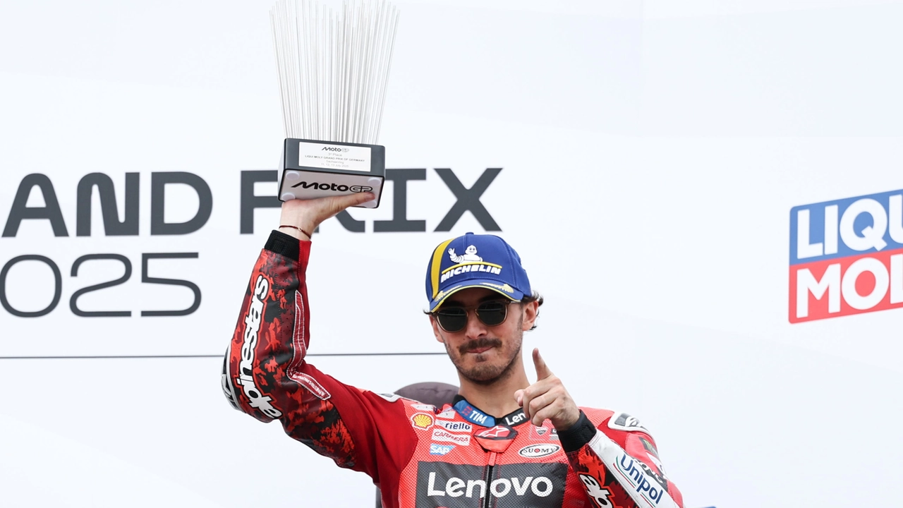 MotoGp, Bagnaia: “Soddisfatto, ma non mi piace finire sempre terzo…”