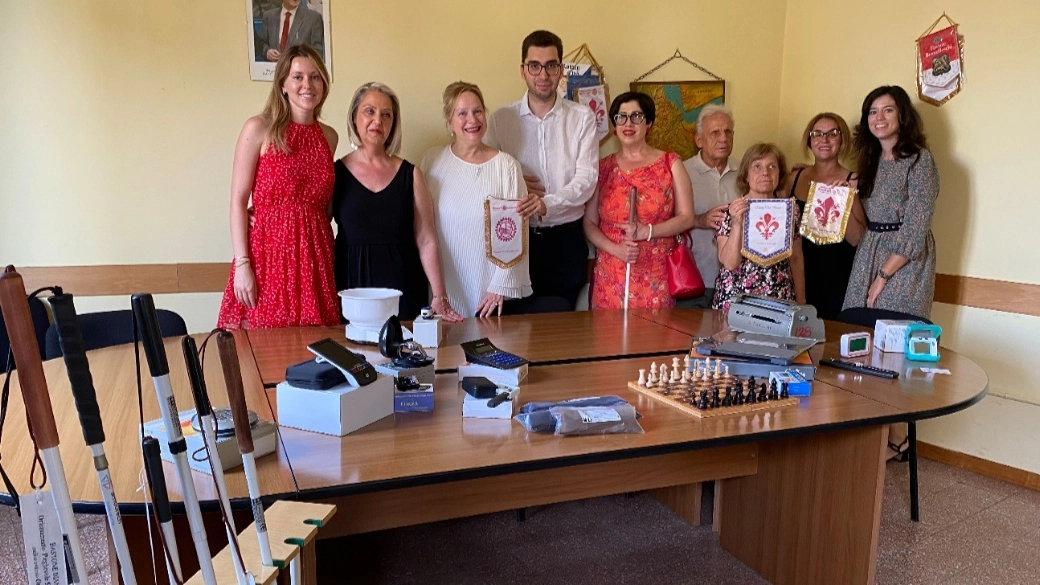 Firenze, acquistati nuovi ausili per ciechi e ipovedenti grazie alla serata benefica Firenze, acquistati nuovi ausili per ciechi e ipovedenti grazie alla serata benefica