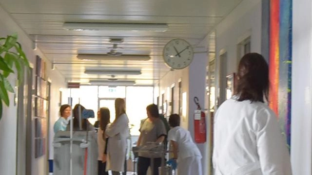 Medici in ospedale (archivio)