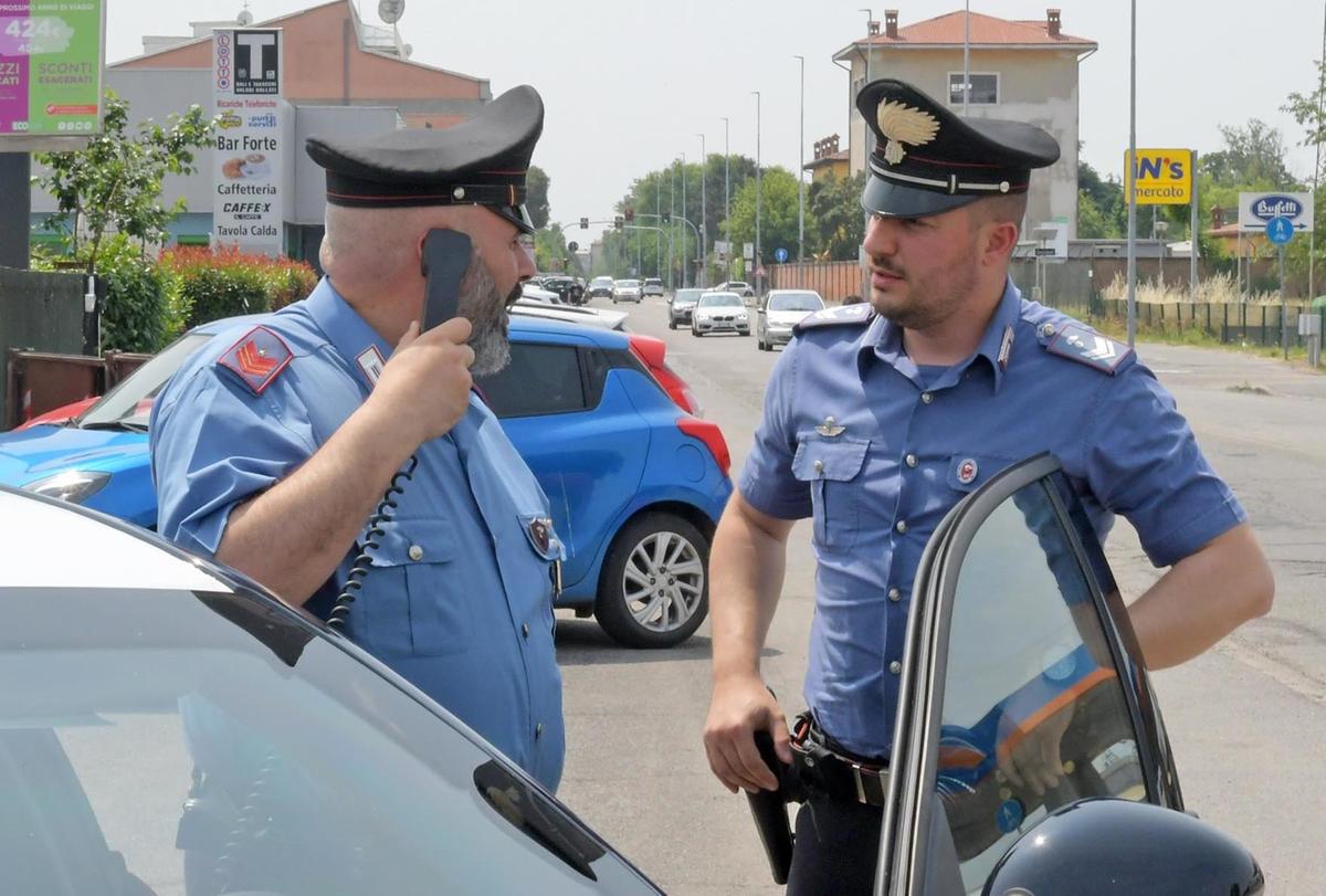 Lite in spiaggia, turista finisce al pronto soccorso Lite in spiaggia, turista finisce al pronto soccorso