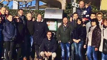 Colto da malore al ristorante. Anziano salvato da due volontari. Attivato anche il defibrillatore