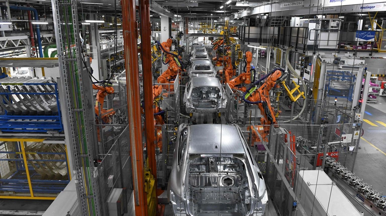 Davide Rogai al vertice dell’associazione: "I rapporti con l’Italia porterà benefici reciproci. Dall’automotive al turismo, molte occasioni da sfruttare. Energia e Fisco, condizioni favorevoli".