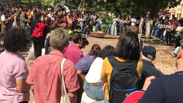 Ricercatori nelle piazze: "Contro precariato e tagli"