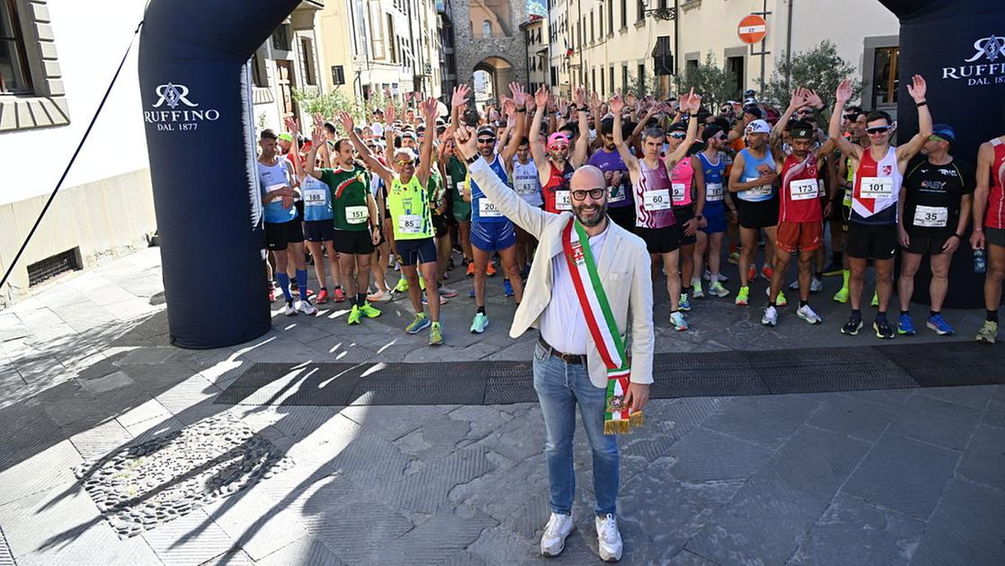 Mezza maratona Città di Pontassieve, classifica e fotogallery Mezza maratona Città di Pontassieve, classifica e fotogallery