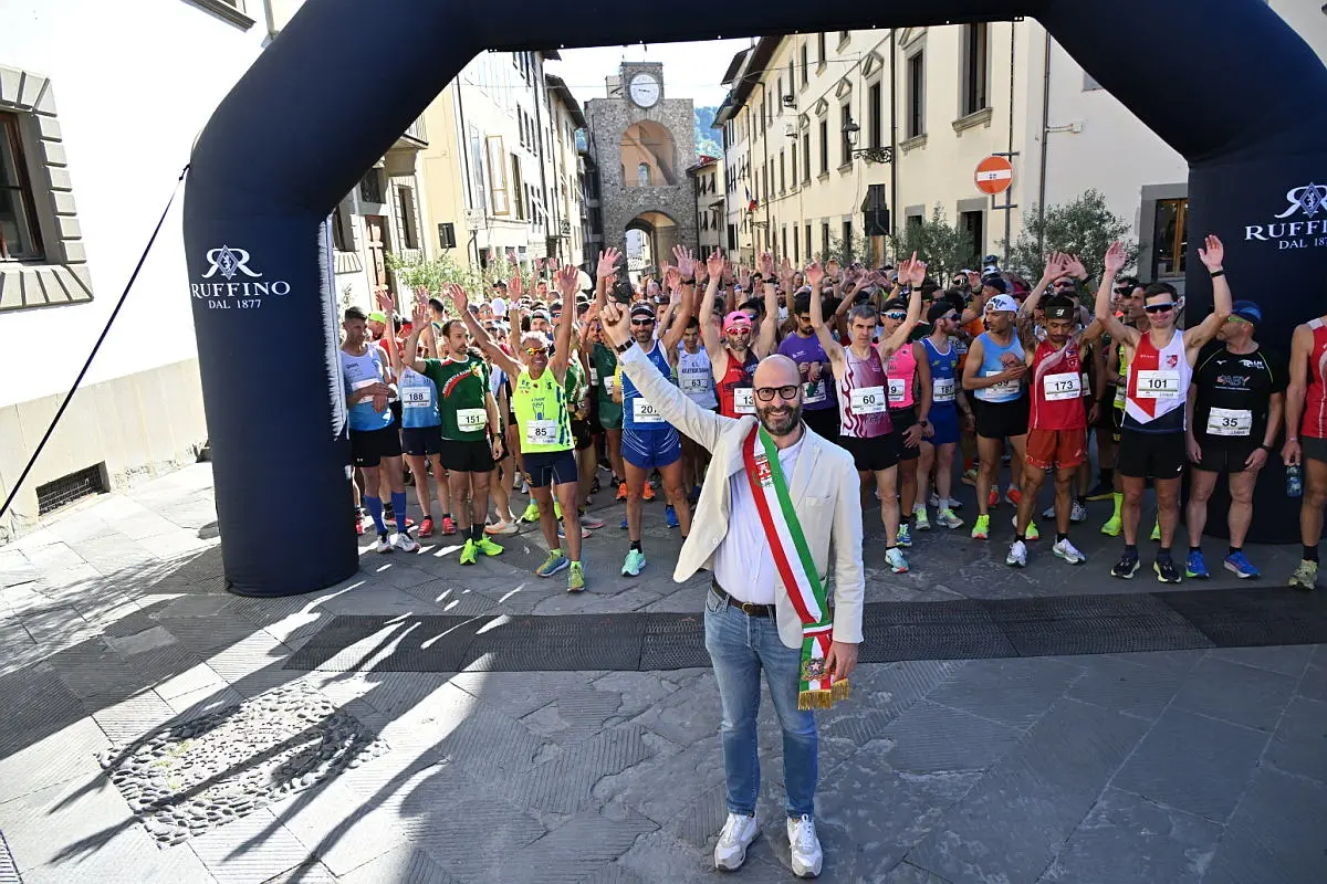 Mezza maratona Città di Pontassieve, classifica e fotogallery