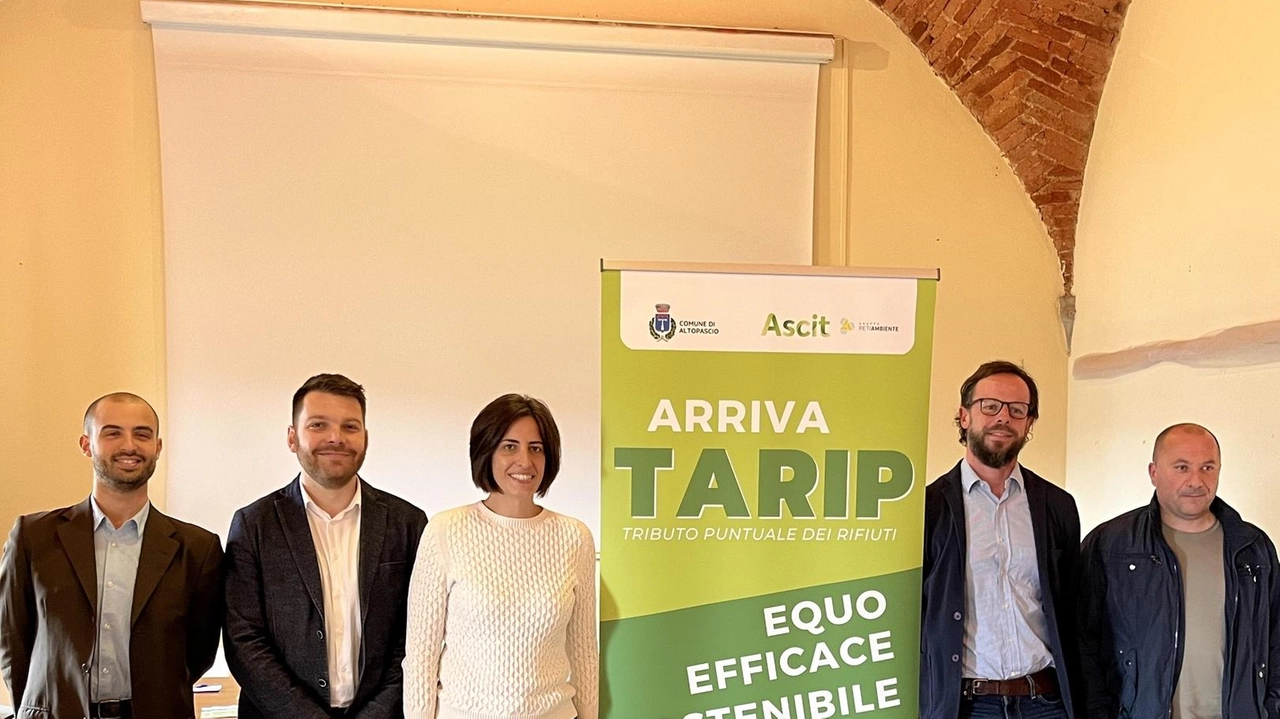 Tra stadio, piscina e parco sorgerà un polo multifunzionale per sport e aggregazione . Tra stadio, piscina e parco sorgerà un polo multifunzionale per sport e aggregazione .
