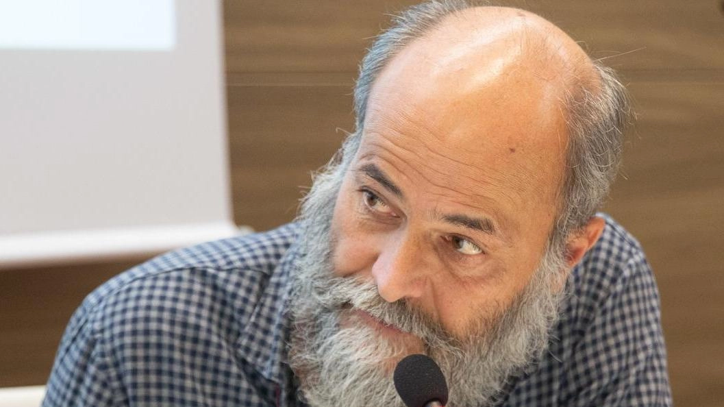 La Croce Azzurra aumenta i servizi alla popolazione del Litorale, ma non riceve risposte dalle istituzioni sulla sede. È la... La Croce Azzurra aumenta i servizi alla popolazione del Litorale, ma non riceve risposte dalle istituzioni sulla sede. È la...
