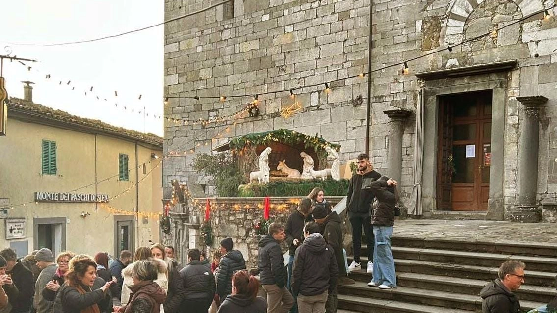 Un appuntamento di Natale a Coreglia (foto Borghesi) Un appuntamento di Natale a Coreglia (foto Borghesi)