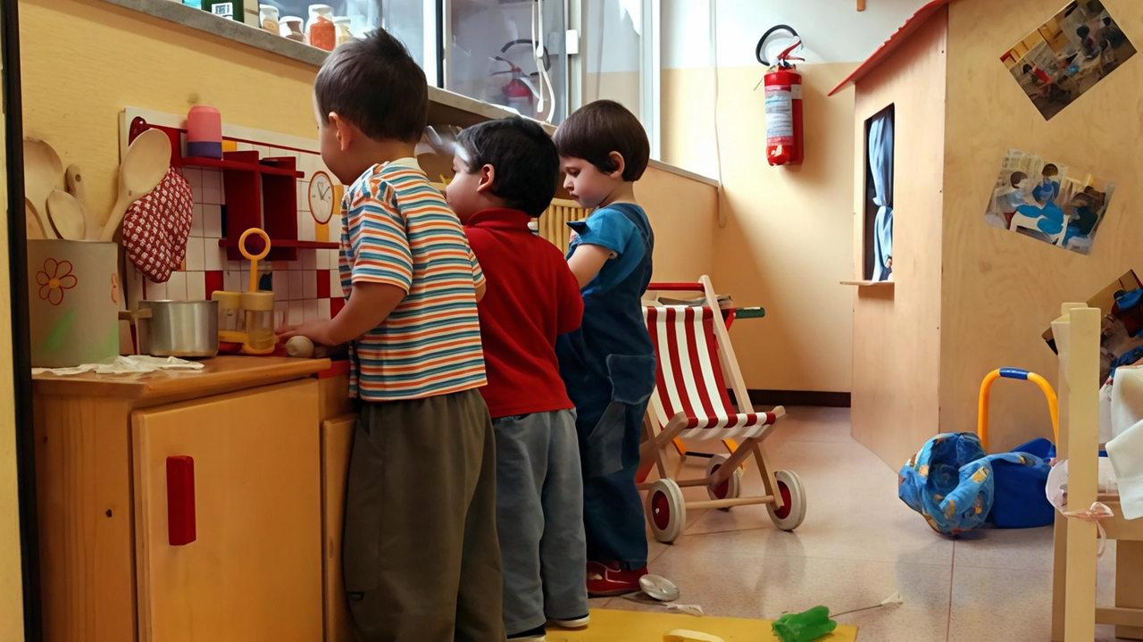 SAN GIOVANNI Sarà la cooperativa sociale Koinè di Arezzo a gestire i due nidi comunali di San Giovanni "Il Marzocchino" e...