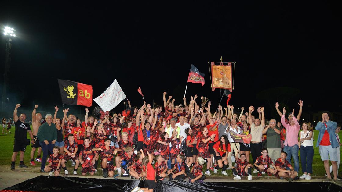 Il Palio dei Rioni saluta: "Un grande successo. Tutto è andato bene" Il Palio dei Rioni saluta: "Un grande successo. Tutto è andato bene"