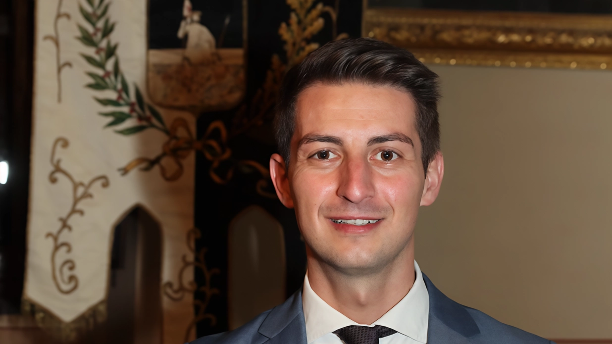 Alessandro Rivi, l’assessore. a finanze e bilancio del Comune di Sansepolcro, ha parlato sulla destinazione dei finanziamenti Alessandro Rivi, l’assessore. a finanze e bilancio del Comune di Sansepolcro, ha parlato sulla destinazione dei finanziamenti