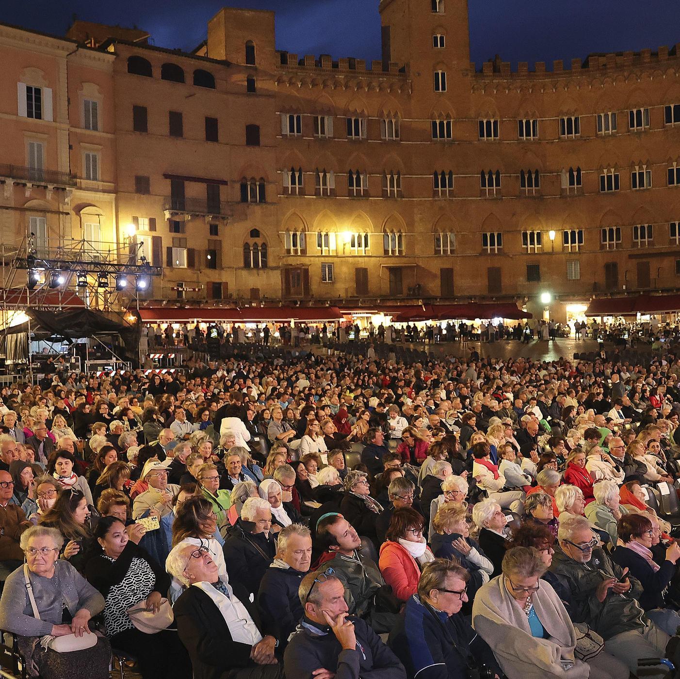 La stagione nuova. Il sindaco Fabio:: "Serate in Piazza, bilancio eccellente"