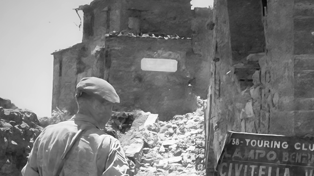 Un’immagine che ritrae il disastro dopo la strage di Civitella(Foto archivio) Un’immagine che ritrae il disastro dopo la strage di Civitella(Foto archivio)