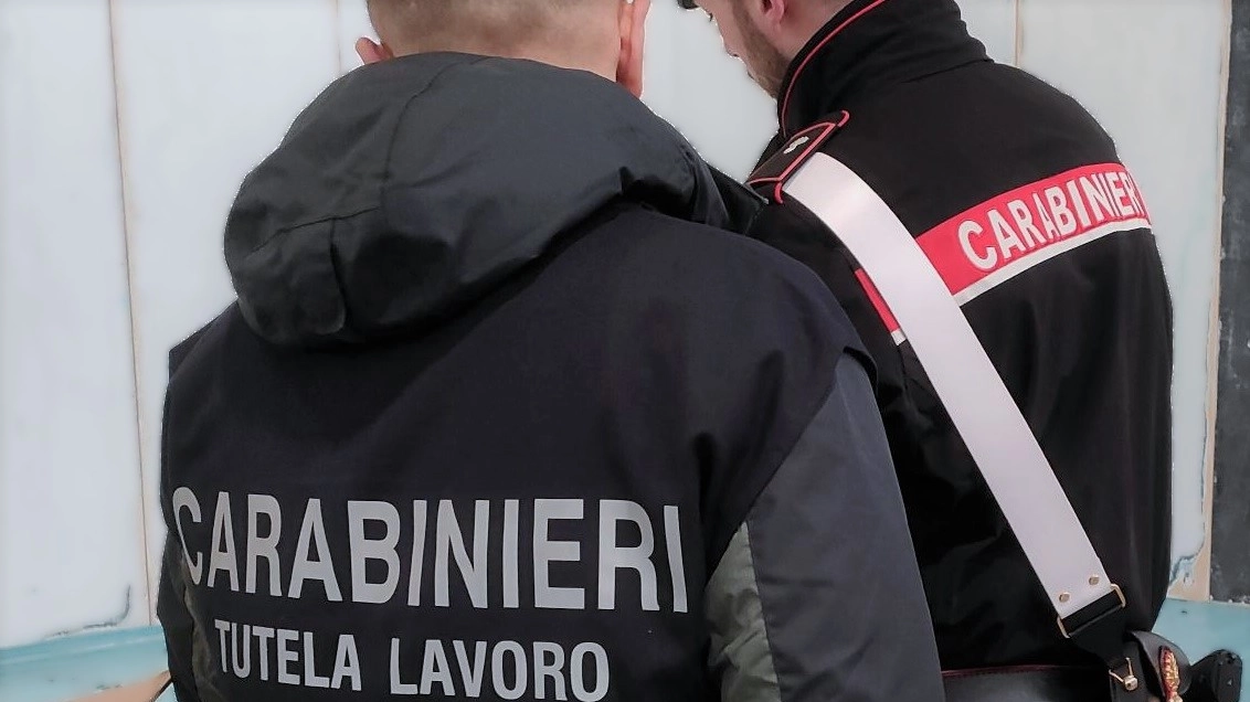 Carabinieri del Nucleo Ispettorato del Lavoro (foto di repertorio) Carabinieri del Nucleo Ispettorato del Lavoro (foto di repertorio)
