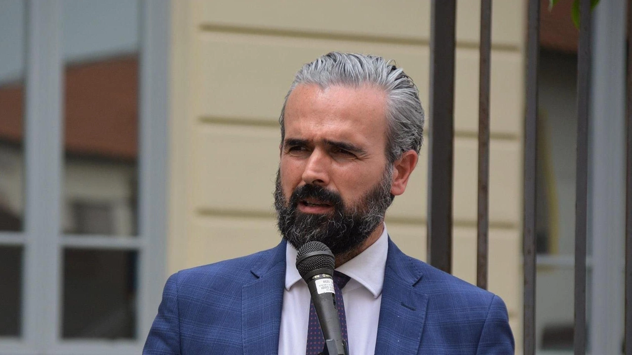 Il senatore Dario Parrini sarà con lo storico e scrittore Francesco Filippi sabato prossimo alle 15 alla Casa del popolo di Santa Maria