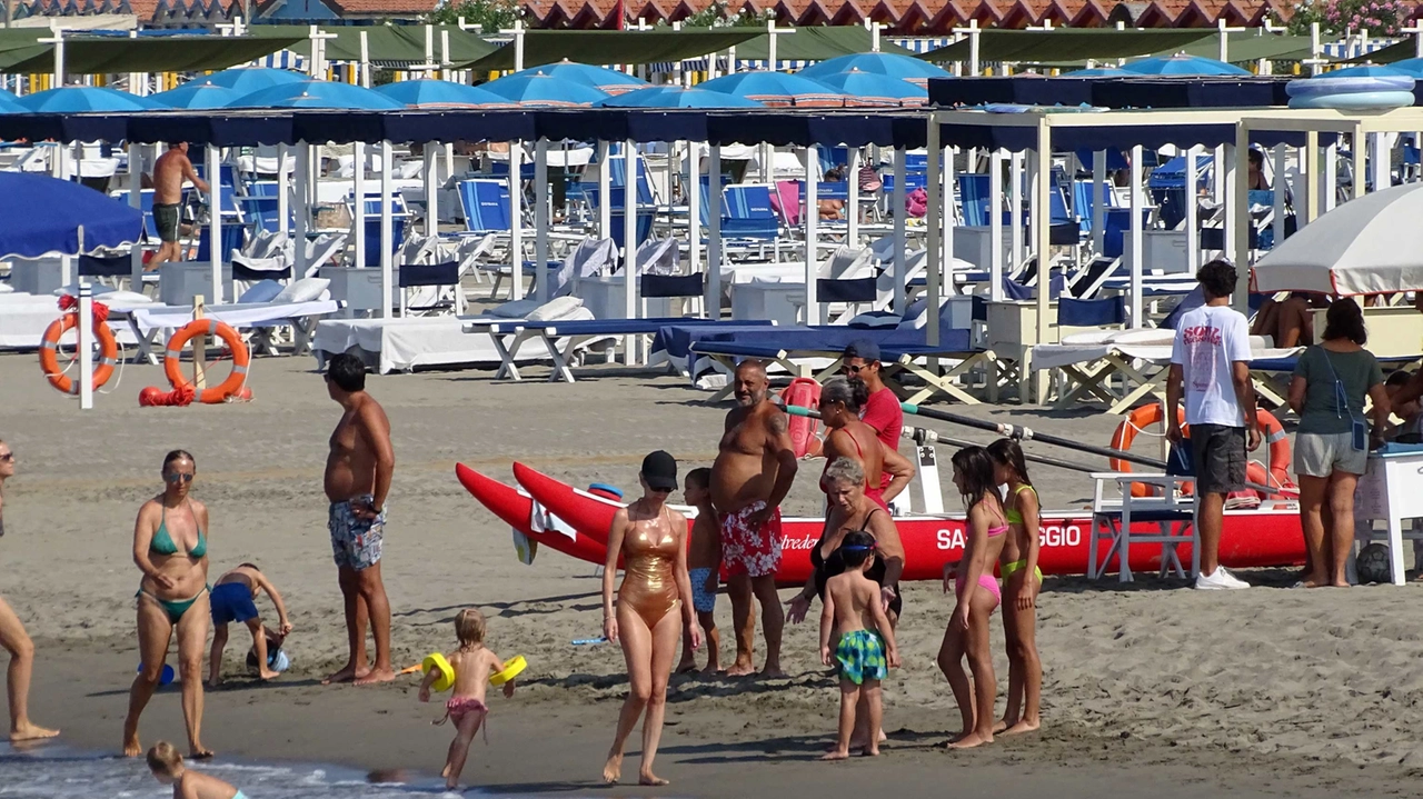 Com’è cambiato Forte dei Marmi, dagli Agnelli al gelatino griffato