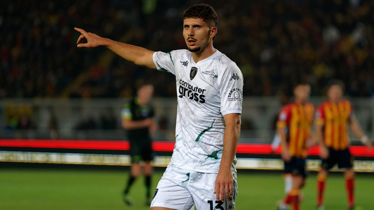 Liberato Cacace, terzino dell'Empoli Liberato Cacace, terzino dell'Empoli