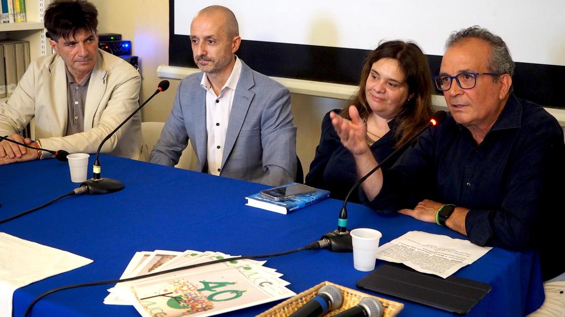 Lo scienziato. Scaltriti presenta il suo libro Lo scienziato. Scaltriti presenta il suo libro