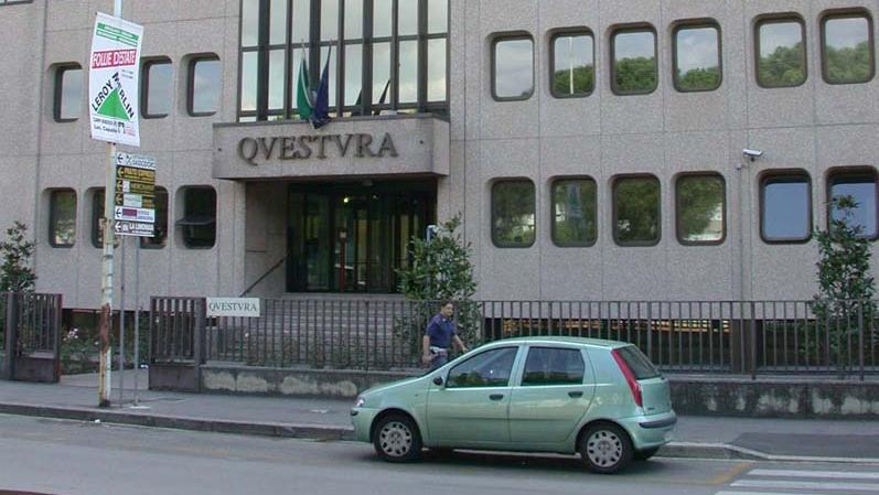 Evaso dalla Questura, 10 agenti dello Sco a caccia del latitante Evaso dalla Questura, 10 agenti dello Sco a caccia del latitante