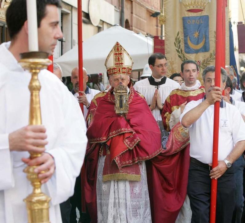 https://www.lanazione.it/image-service/view/acePublic/alias/contentid/ODUxNmQ4NzUtMDk2Yy00/0/il-preziosissimo-sangue-avviate-le-celebrazioni.jpeg