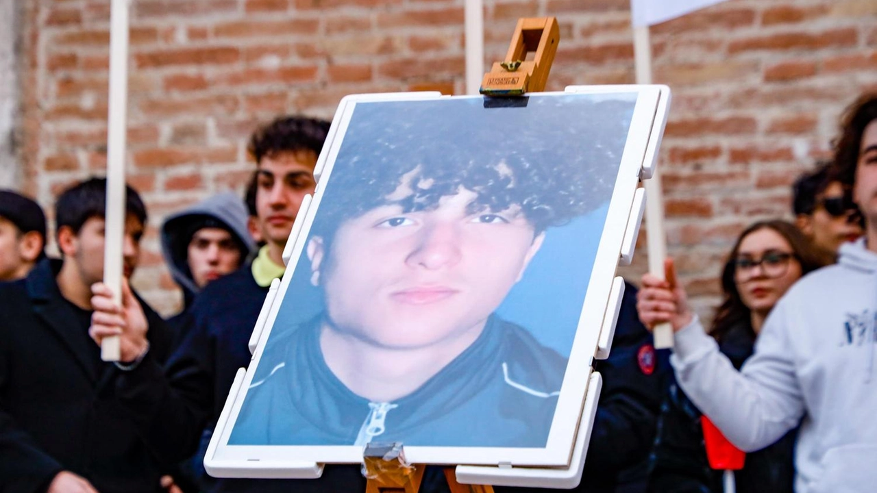 Maati Moubakir, aveva 17 anni Maati Moubakir, aveva 17 anni
