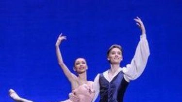L’European Classical Ballet, prestigiosa compagnia internazionale composta da trentacinque professionisti provenienti da tutto il mondo, fondata e diretta da Andrey... L’European Classical Ballet, prestigiosa compagnia internazionale composta da trentacinque professionisti provenienti da tutto il mondo, fondata e diretta da Andrey...