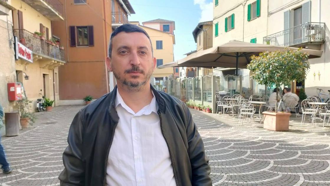 Pd, il congresso ’decolla’. Parte la sfida a Pasquali Pd, il congresso ’decolla’. Parte la sfida a Pasquali