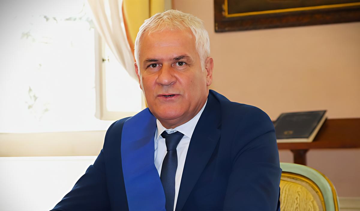 Le parole del presidente Pierucci: "Nella luce delle candele vediamo riflessa l’anima della città"