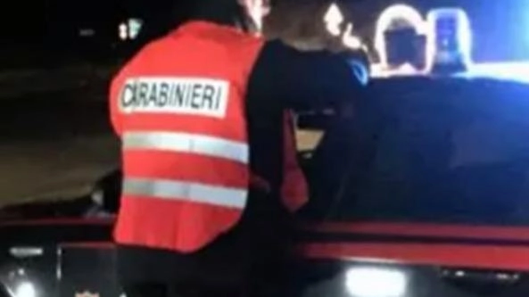 I carabinieri indagano I carabinieri indagano