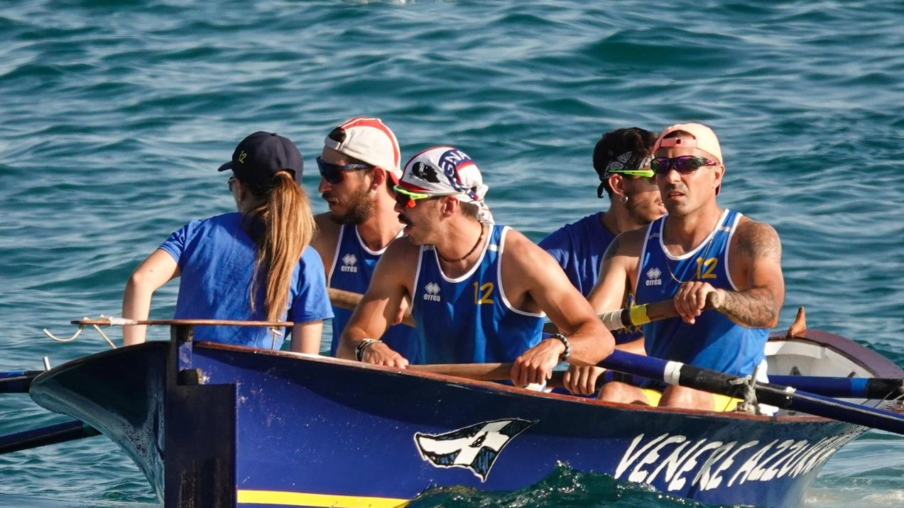 Fa discutere a Lerici il nuovo braccio di ferro tra il Comune e la borgata della Venere Azzurra, con gli... Fa discutere a Lerici il nuovo braccio di ferro tra il Comune e la borgata della Venere Azzurra, con gli...