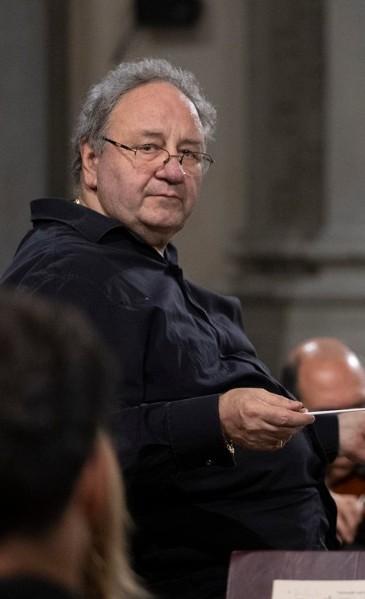 https://www.lanazione.it/image-service/view/acePublic/alias/contentid/ODVlODMwMWMtZWNiNi00/0/omaggio-a-puccini-con-gli-archi-dellorchestra-da-camera-fiorentina.jpeg?f=1.90:1&h=630