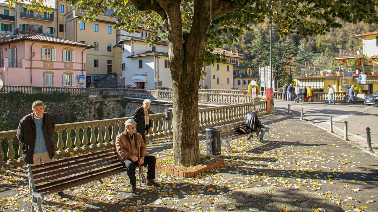 Uno degli scorci centrali del paese di Londa (Fotocronache Germogli)