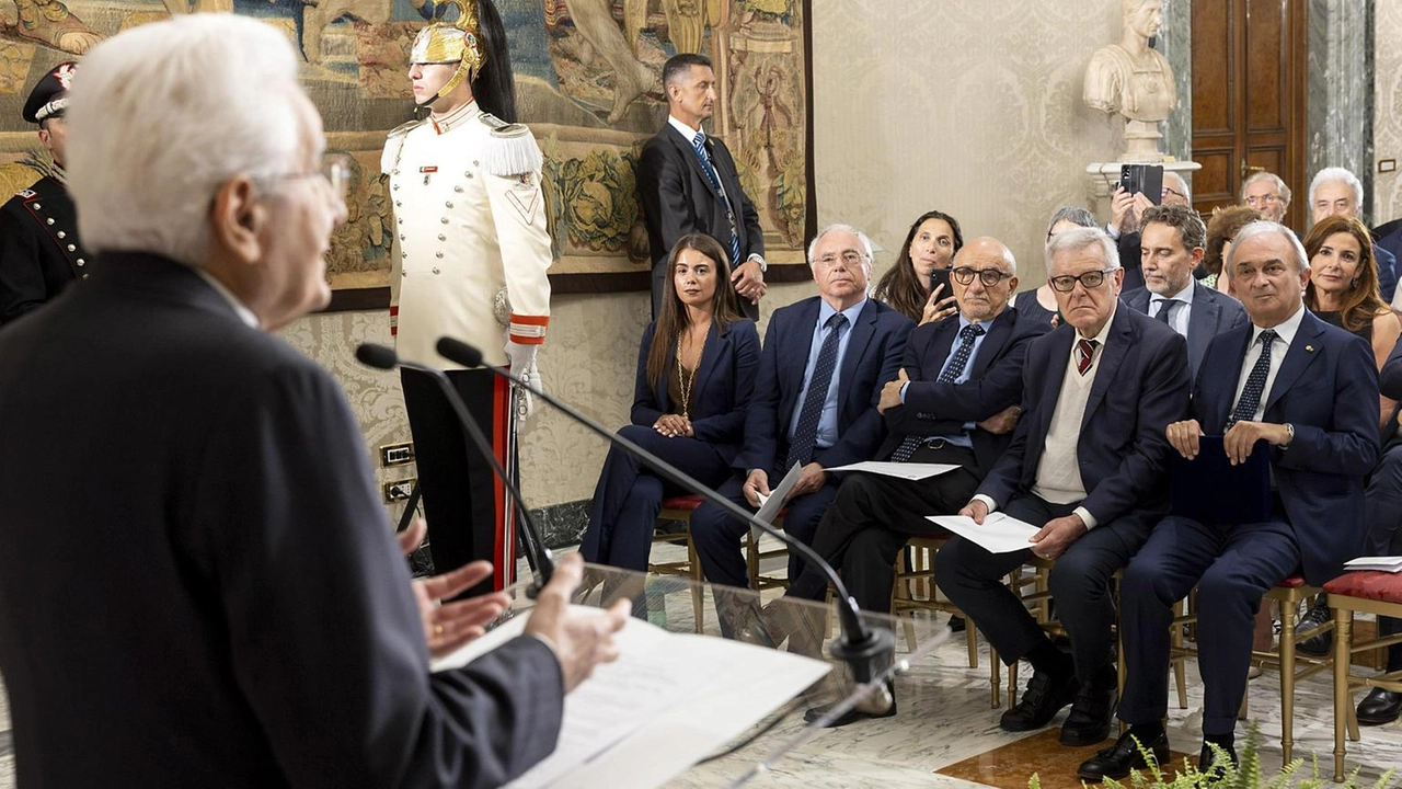 Il Presidente riceve una delegazione dell'Associazione Juppiter Il Presidente riceve una delegazione dell'Associazione Juppiter