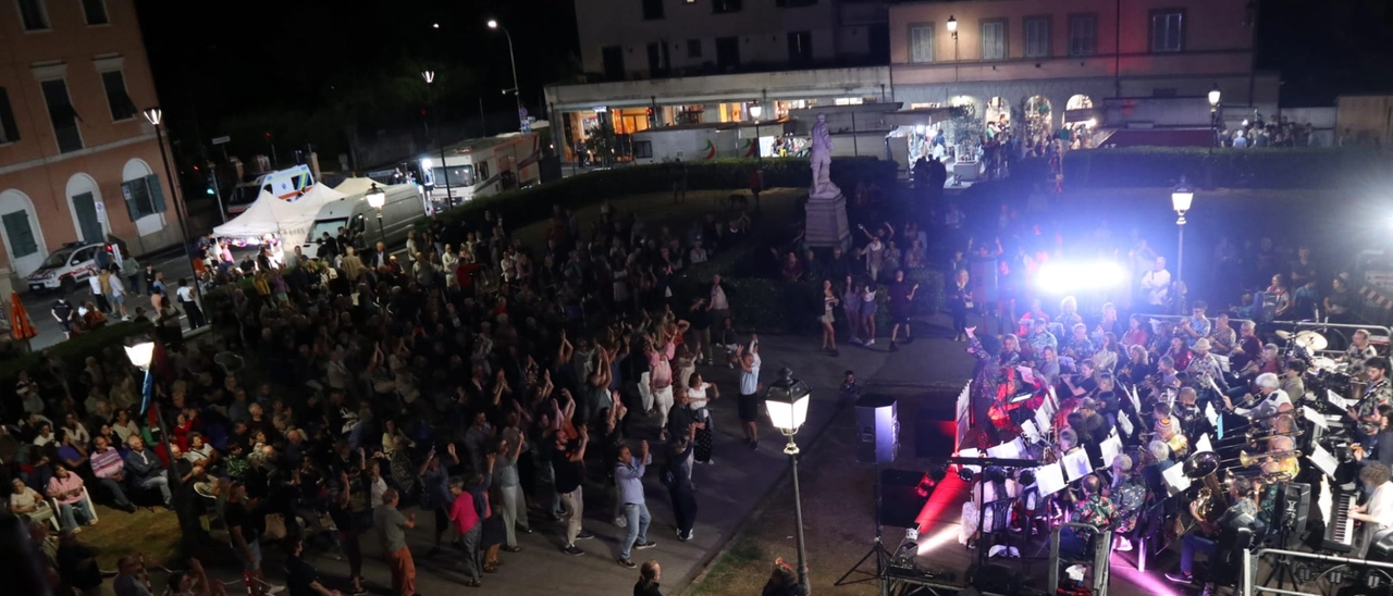 Festa di Sant'Ermolao, in migliaia a Calci per l'evento dell'estate della Valgraziosa