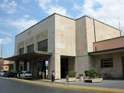 Weekend senza treni in Versilia: presunto ordigno bellico, lavori alla stazione di Viareggio Weekend senza treni in Versilia: presunto ordigno bellico, lavori alla stazione di Viareggio