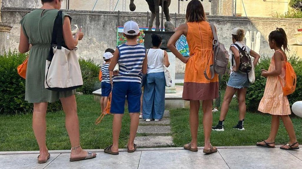 L'accorpamento delle scuole di Pietrasanta è inevitabile, con diverse opzioni in discussione. Il destino del Comprensivo Pietrasanta 2 e del liceo Don Lazzeri Stagi sarà deciso entro dicembre, suscitando preoccupazioni tra docenti, personale e famiglie. L'accorpamento delle scuole di Pietrasanta è inevitabile, con diverse opzioni in discussione. Il destino del Comprensivo Pietrasanta 2 e del liceo Don Lazzeri Stagi sarà deciso entro dicembre, suscitando preoccupazioni tra docenti, personale e famiglie.