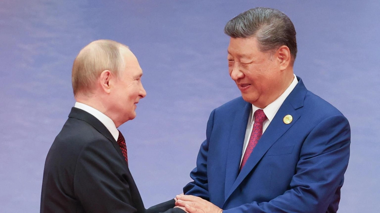 Modi al vertice Sco: 'E' sempre un piacere incontrare Putin' Modi al vertice Sco: 'E' sempre un piacere incontrare Putin'