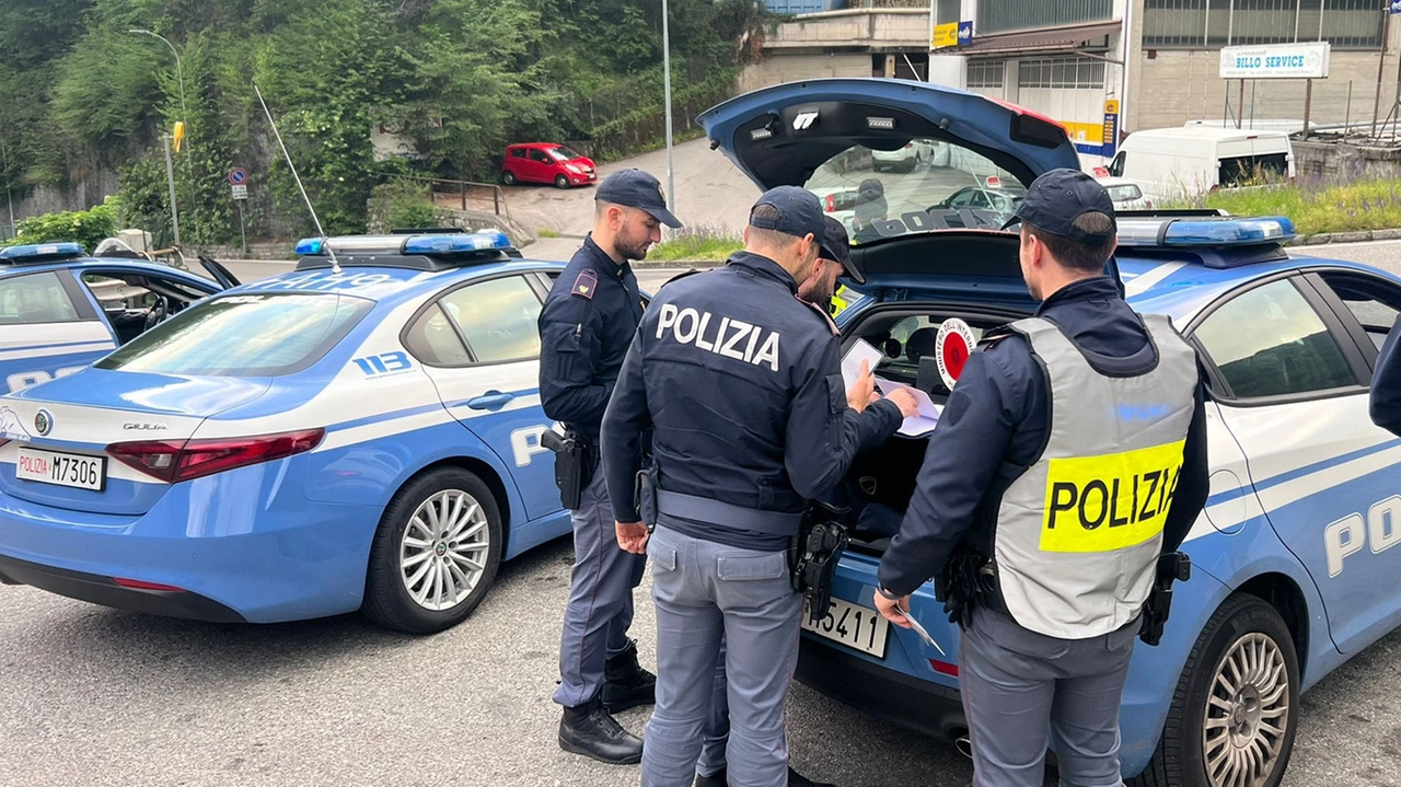 Polizia, foto d'archivio Polizia, foto d'archivio