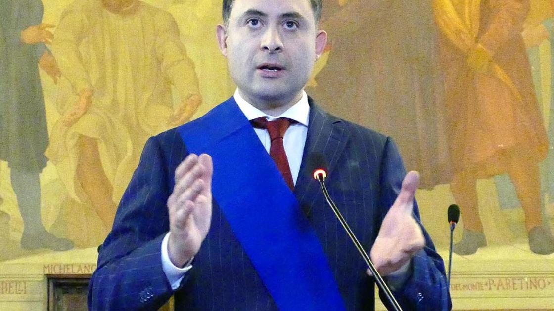 Polcri, ultimo braccio di ferro. Tutti in aula ma linea dura Polcri, ultimo braccio di ferro. Tutti in aula ma linea dura