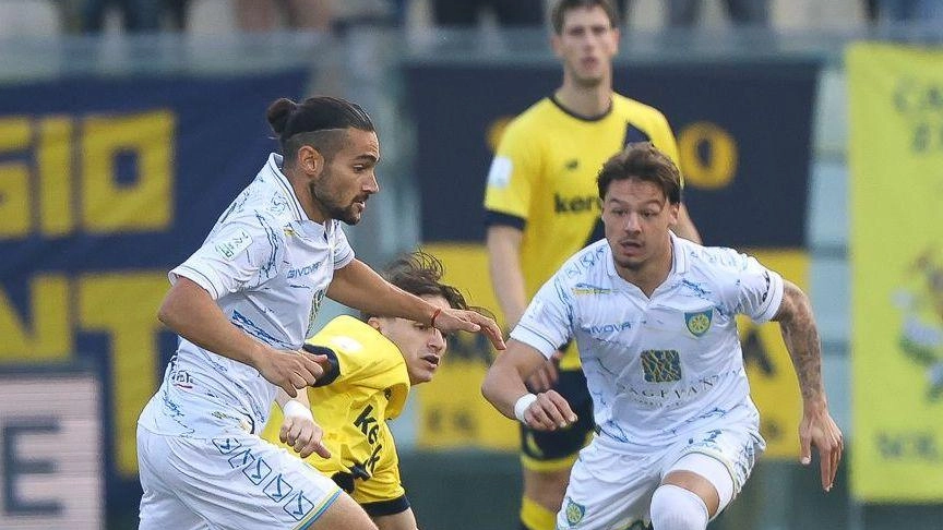 Schiavi e Zanon in azione al ’Braglia’ di Modena Schiavi e Zanon in azione al ’Braglia’ di Modena