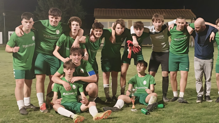 La squadra Allievi del Fiesole vincitrice del Trofeo Lebowski battendo in finale il Prato La squadra Allievi del Fiesole vincitrice del Trofeo Lebowski battendo in finale il Prato