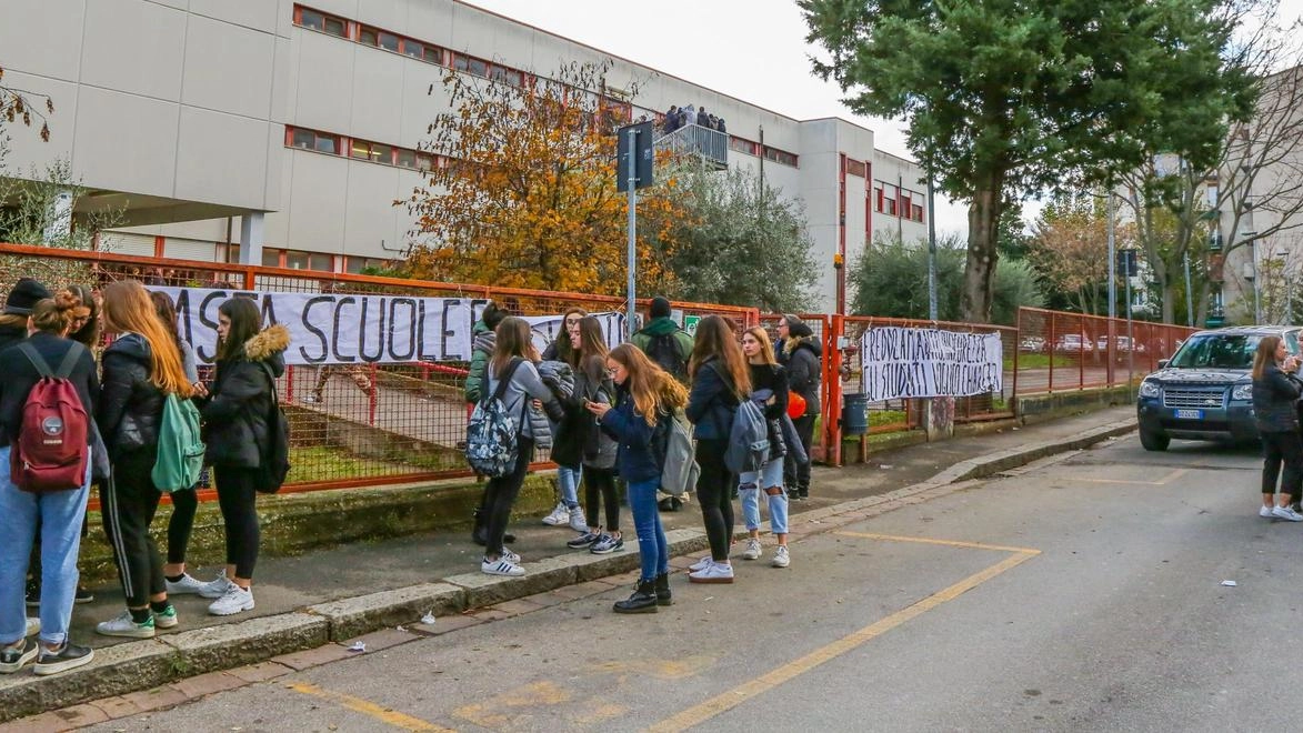 Non è la prima volta che al Calamandrei non funzionano i riscaldamenti Non è la prima volta che al Calamandrei non funzionano i riscaldamenti
